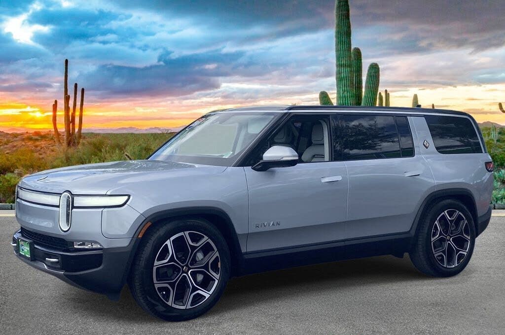 2024 Rivian R1S Adventure Dual Motor-SUV