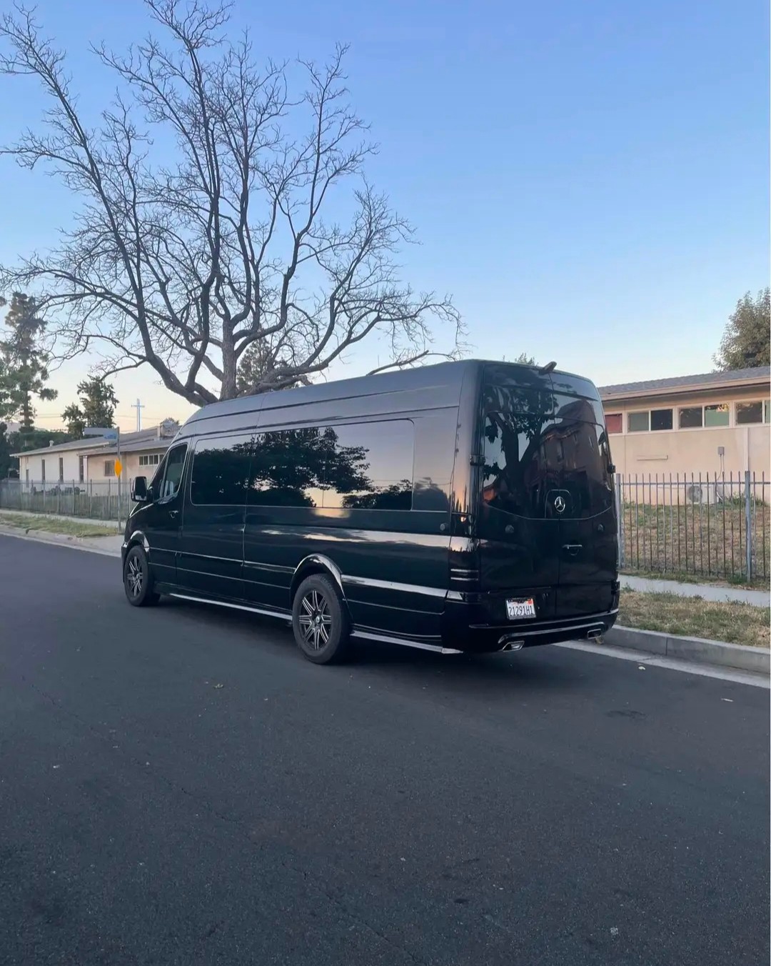 2014 Mercedes-Benz Sprinter 2500 Passenger Limo – Extended