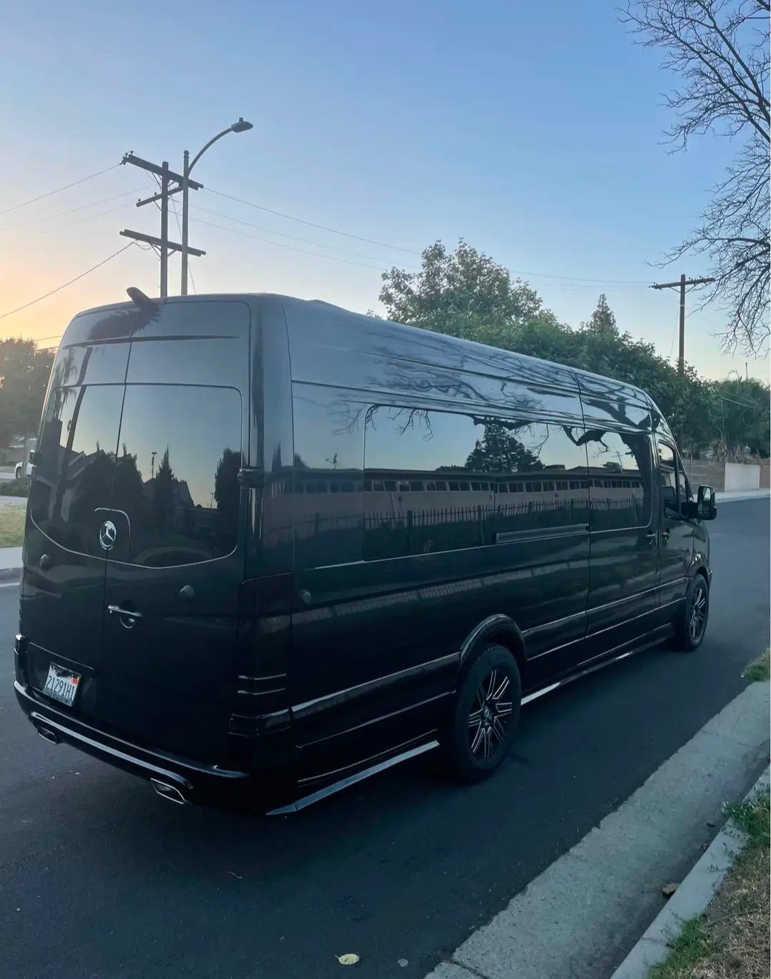 2014 Mercedes-Benz Sprinter 2500 Passenger Limo – Extended