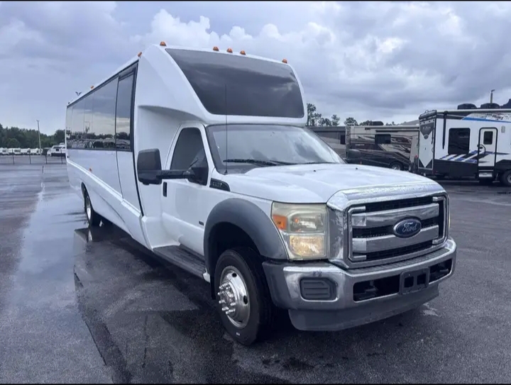 2014 Ford F-550 Shuttle Bus For Sale