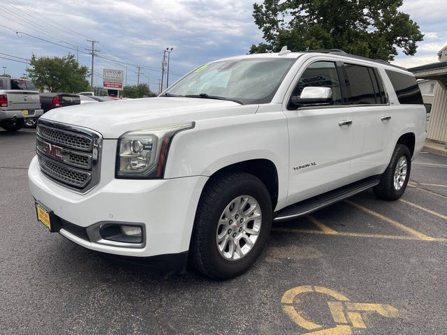 2016 GMC Yukon XL SLT – Spacious Full-Size SUV