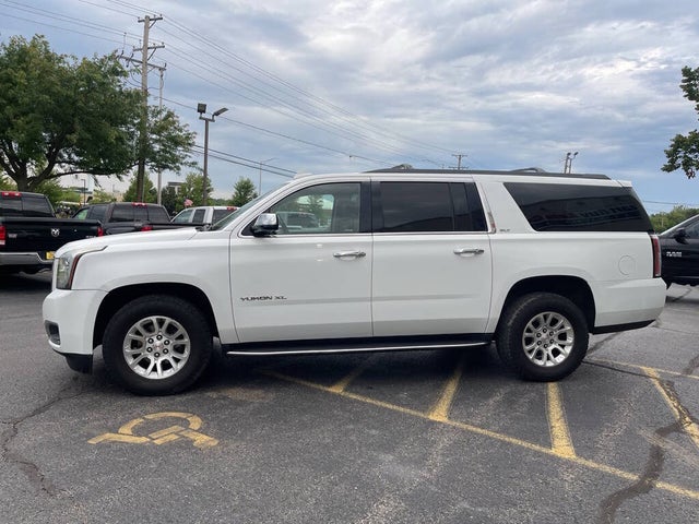 2016 GMC Yukon XL SLT – Spacious Full-Size SUV