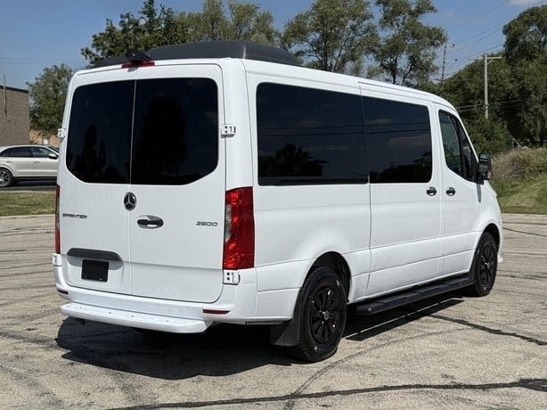 2023 Mercedes-Benz Sprinter 2500 Passenger Van