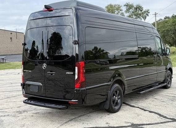 2025 Mercedes-Benz Sprinter 2500 Passenger Van