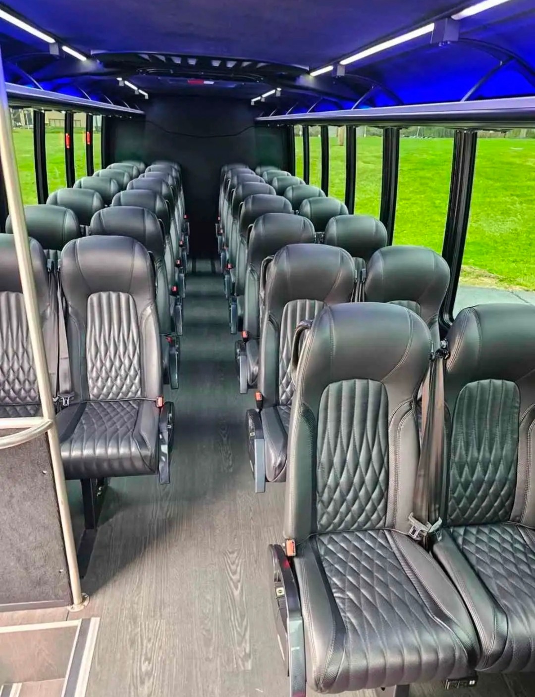 2020 Ford F-550 Premium 32-Passenger Shuttle Bus