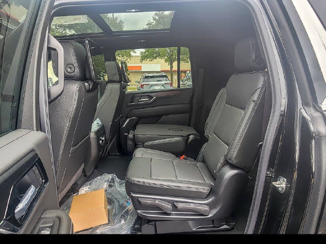 2026 GMC Yukon XL Denali 4WD – Premium Full-Size SUV