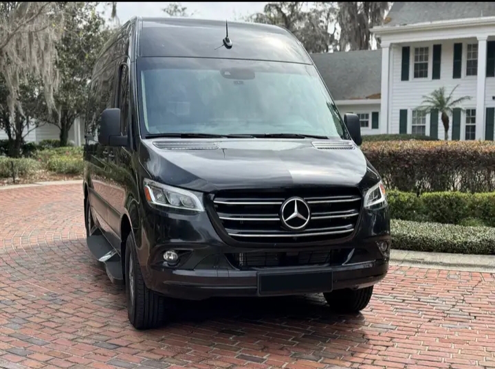 2024 Mercedes Benz Sprinter