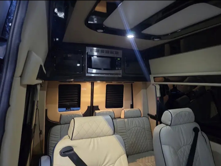 2024 Mercedes Benz Sprinter