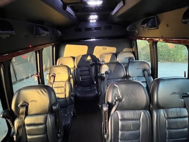 2015 Ford E-350 Shuttle Bus