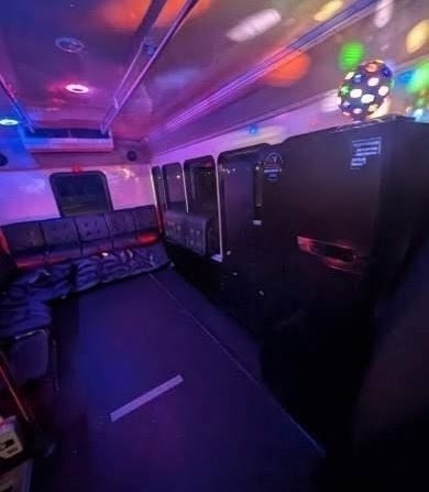 2019 Ford E-450 Turtle Top Party Bus with 6.8L V10