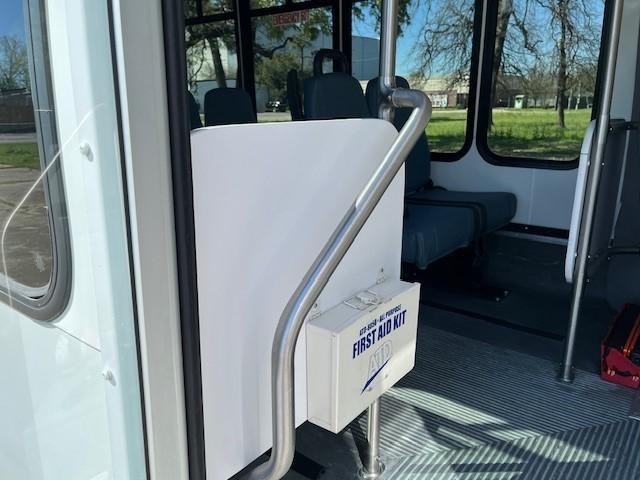 2015 Ford E-350 Cutaway Paratransit Shuttle