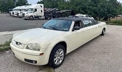 2006 Chrysler 300 Limousine with Leather Interior