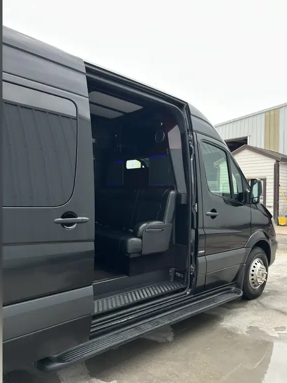 2016 Mercedes-Benz Sprinter -Limo Van
