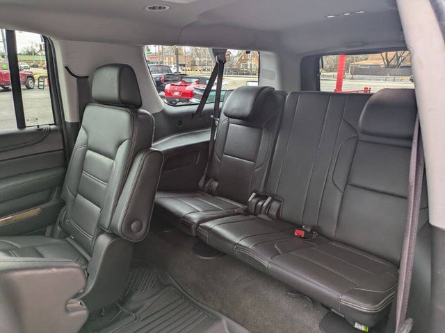 2017 GMC Yukon XL Denali 4WD – Premium Full-Size SUV