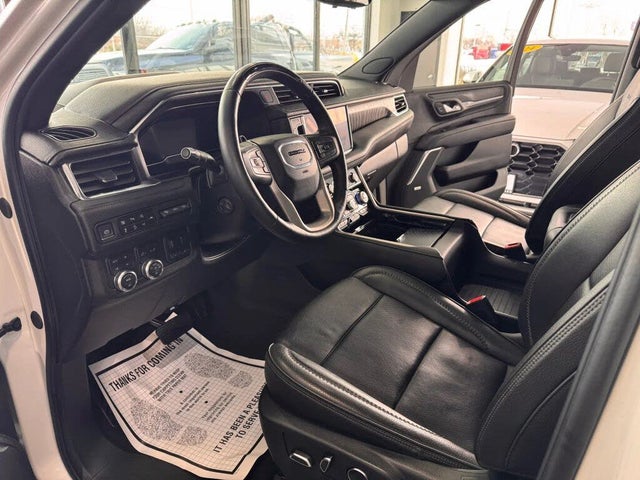 2023 GMC Yukon Denali 4WD – Premium Full-Size SUV
