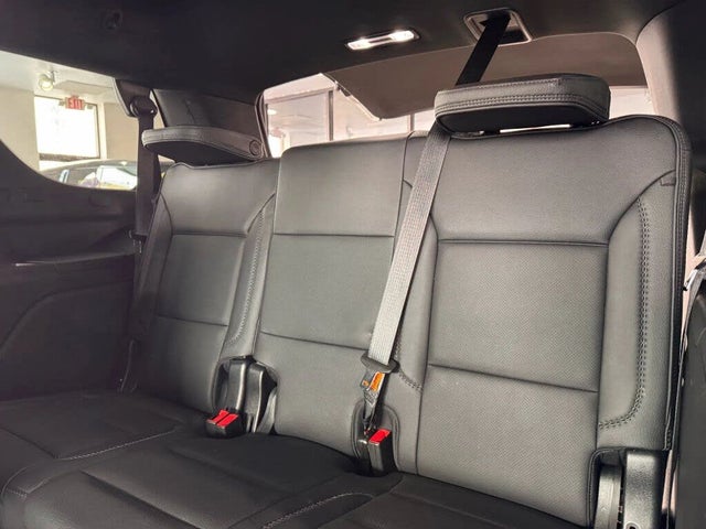2023 GMC Yukon Denali 4WD – Premium Full-Size SUV