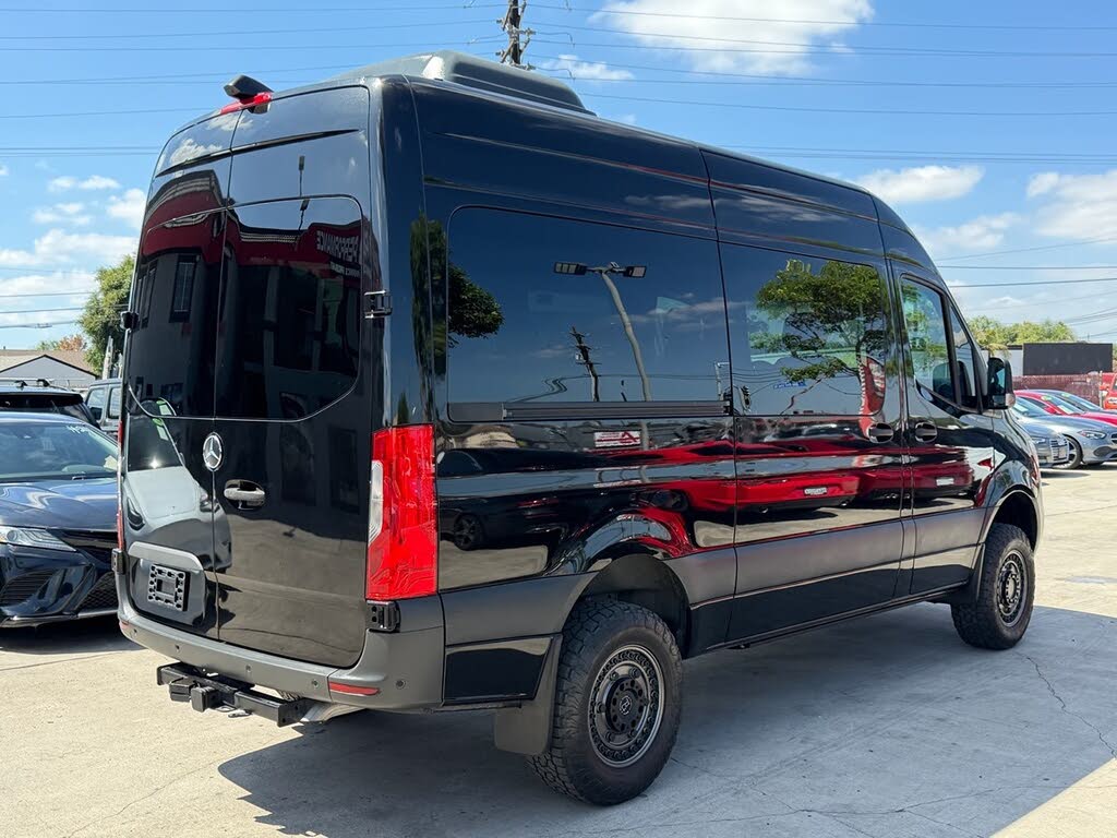2022 Mercedes-Benz Sprinter 2500 144 Passenger Van 4WD