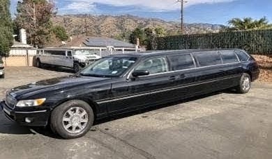 2007 Lincoln Town Car Limousine – Reliable 8-Passenger Transportation