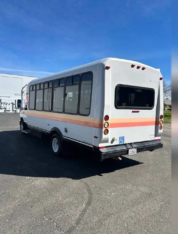 2014 Chevrolet Express Shuttle Bus
