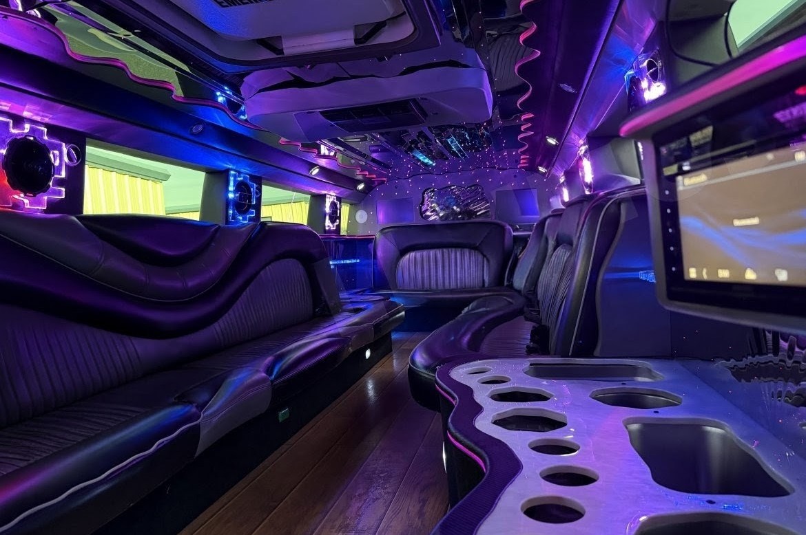 2008 Hummer H2 Stretch Limousine