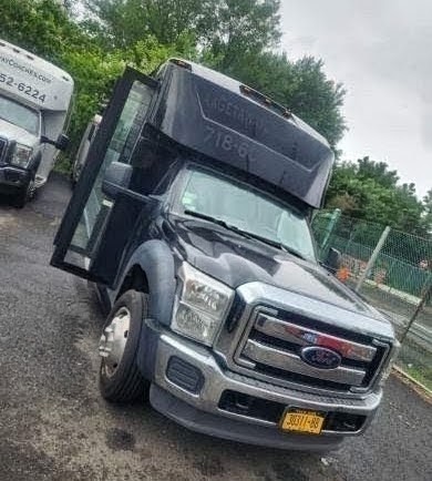 Well-Maintained 2014 Ford F550 28-Passenger Limo Bus