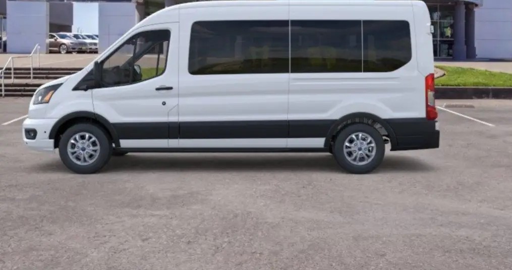 2026 Ford Transit Passenger Wagon XL