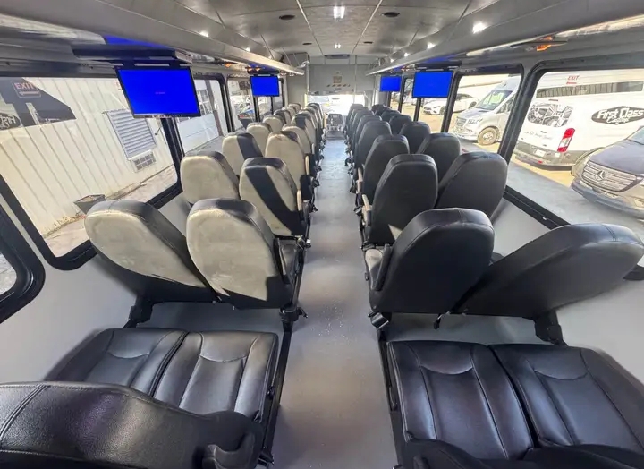 2017 Freightliner S2C Shuttle Bus