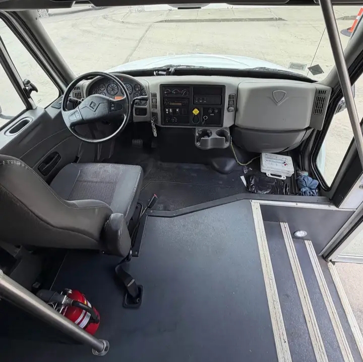 2016 International StarCraft Shuttle Bus