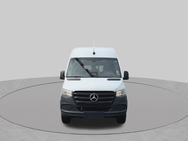 2025 Sprinter 2500 144 Passenger Van – Reliable Group Transportation