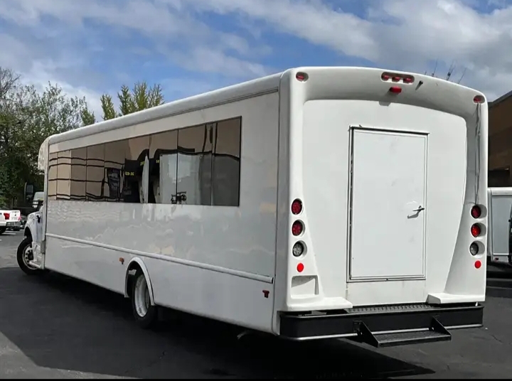 2021 Ford F-650 Shuttle Bus