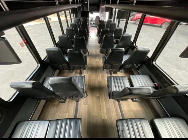2021 Ford F-650 Shuttle Bus