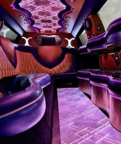 2008 Chrysler 300 Stretch Limousine – 12-Passenger Luxury & Style