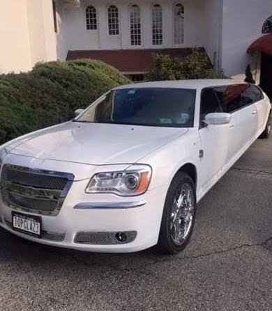 Well-Maintained 2014 Chrysler 300 Stretch Limosuine