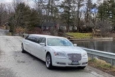 Well-Maintained 2014 Chrysler 300 Stretch Limosuine
