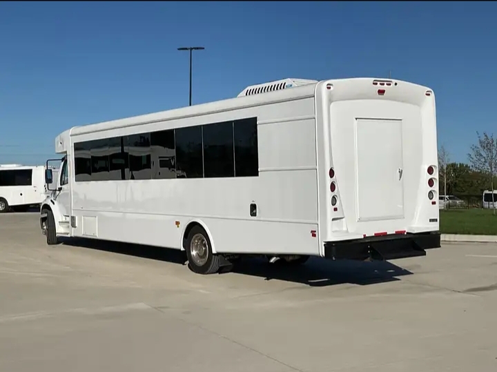 2023 Freightliner S2 Shuttle Bus