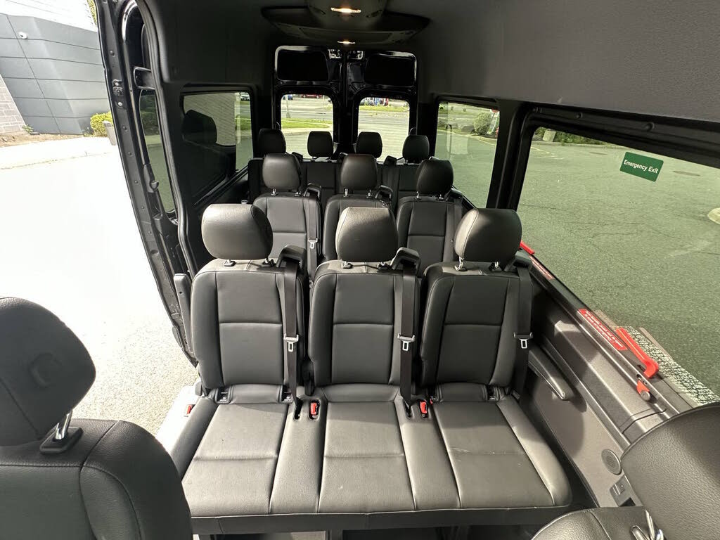 2022 Mercedes-Benz Sprinter 2500 144 V6 Passenger Van RWD