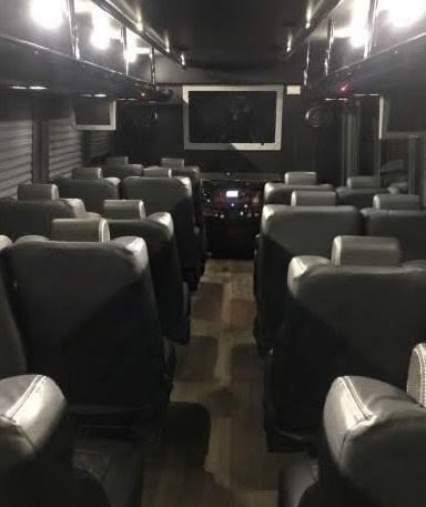 28-Passenger 2013 Ford F-550 Shuttle Bus with Premium Interior