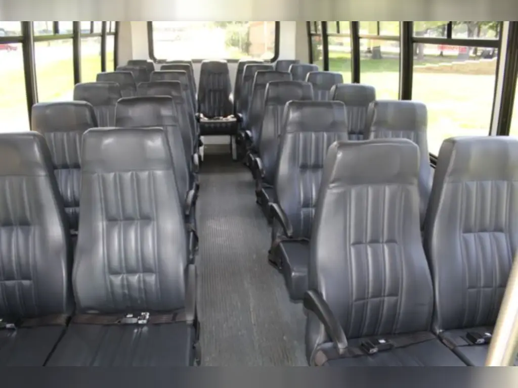 2019 Ford E450 Elkhart Coach Shuttle Bus