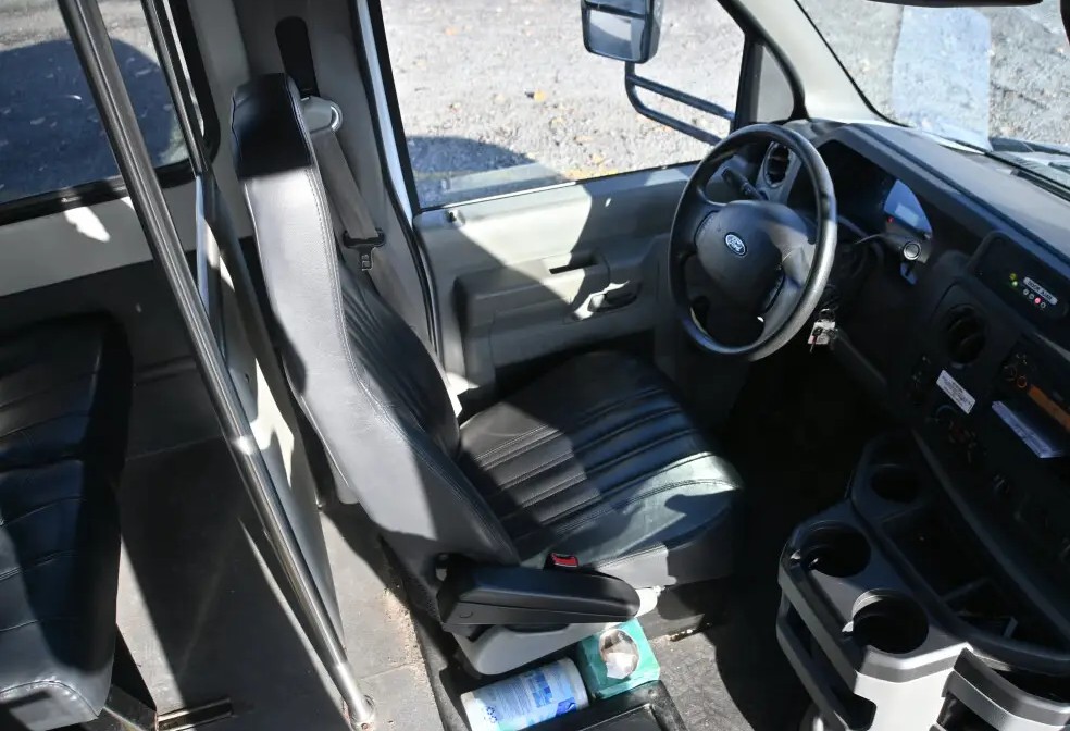 2019 Ford E-350 Starcraft Shuttle Bus