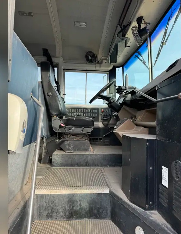 Used 2006 Freightliner FS-65 School Bus