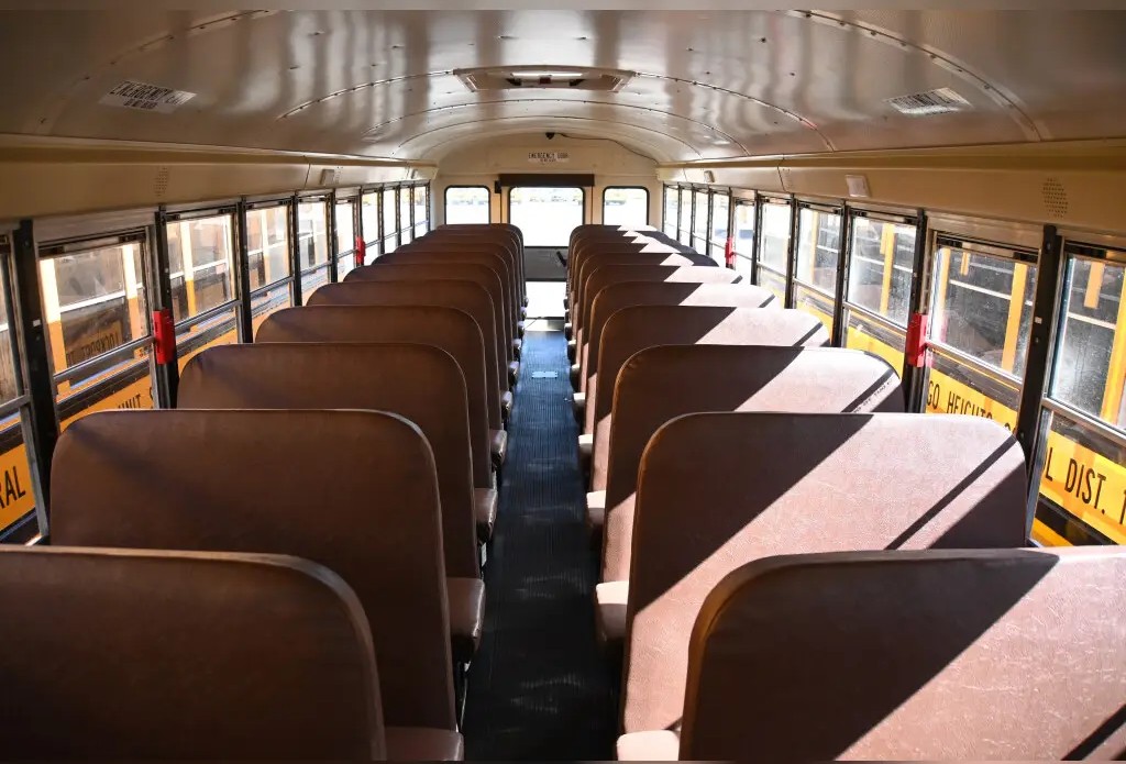 2017 IC Bus – CE School Bus