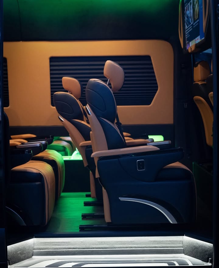 2025 Mercedes Benz Sprinter
