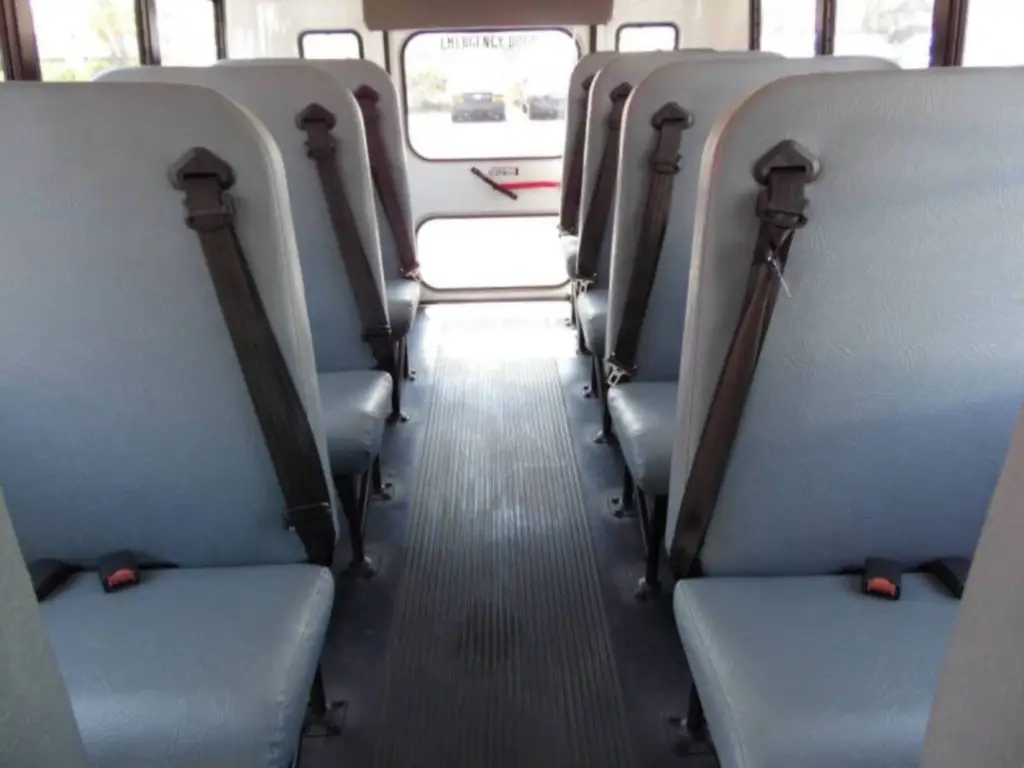 2017 Chevrolet Express 3500 Shuttle Bus