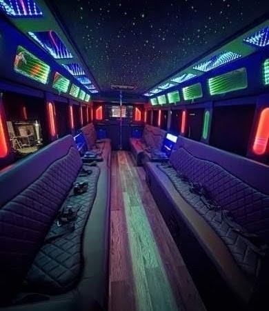 Premium 2014 Ford F-550 Limo Bus with New Engine
