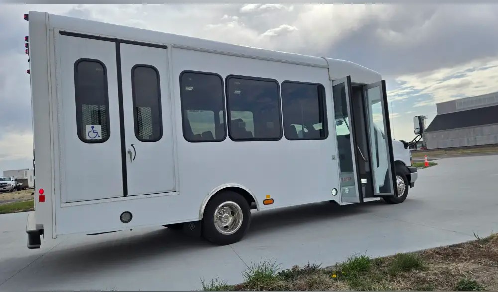 Used 2026 Chevrolet 4500 Shuttle Bus