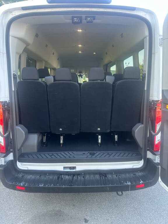 2025 Ford Transit Passenger 350 XLT Medium Roof LB RWD