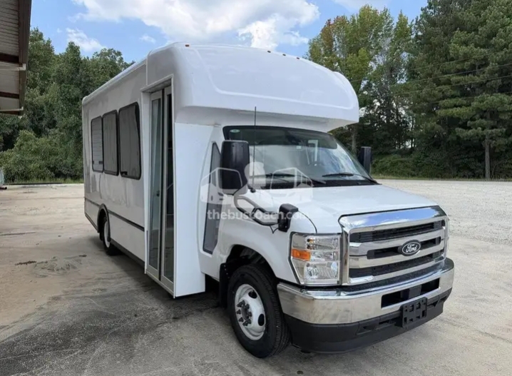 2026 Ford E-350 Shuttle Bus