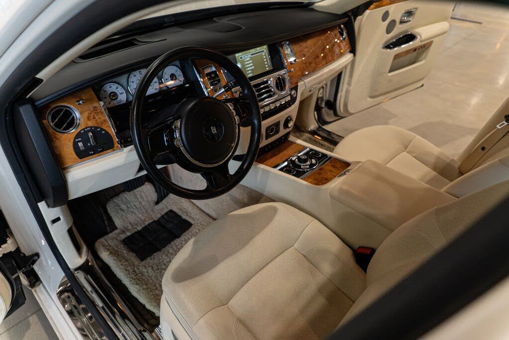 2011 Rolls-Royce Ghost Sedan