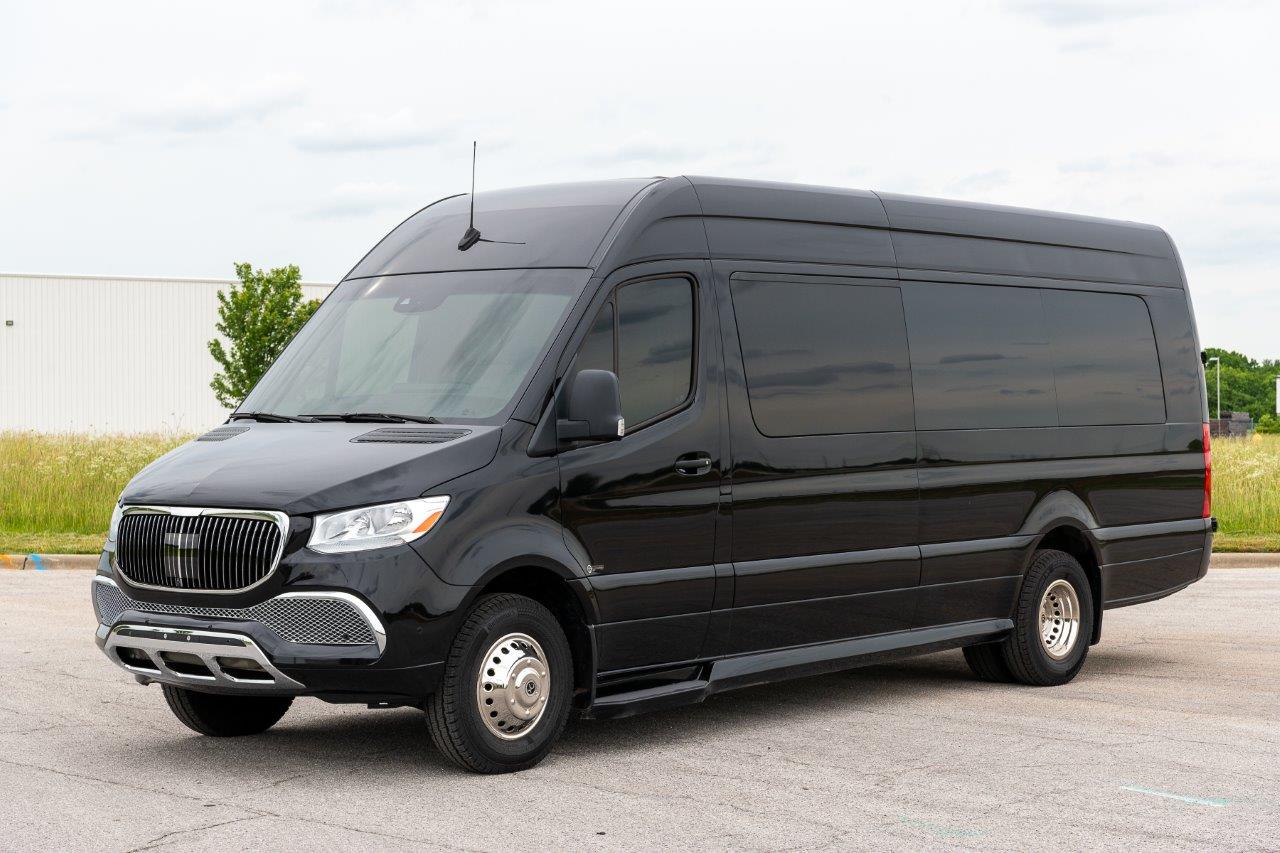 2025 Mercedes-Benz Executive Coach CEO Sprinter – Tailgate Package