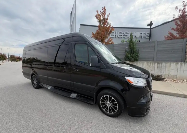 2022 Mercedes Benz Sprinter